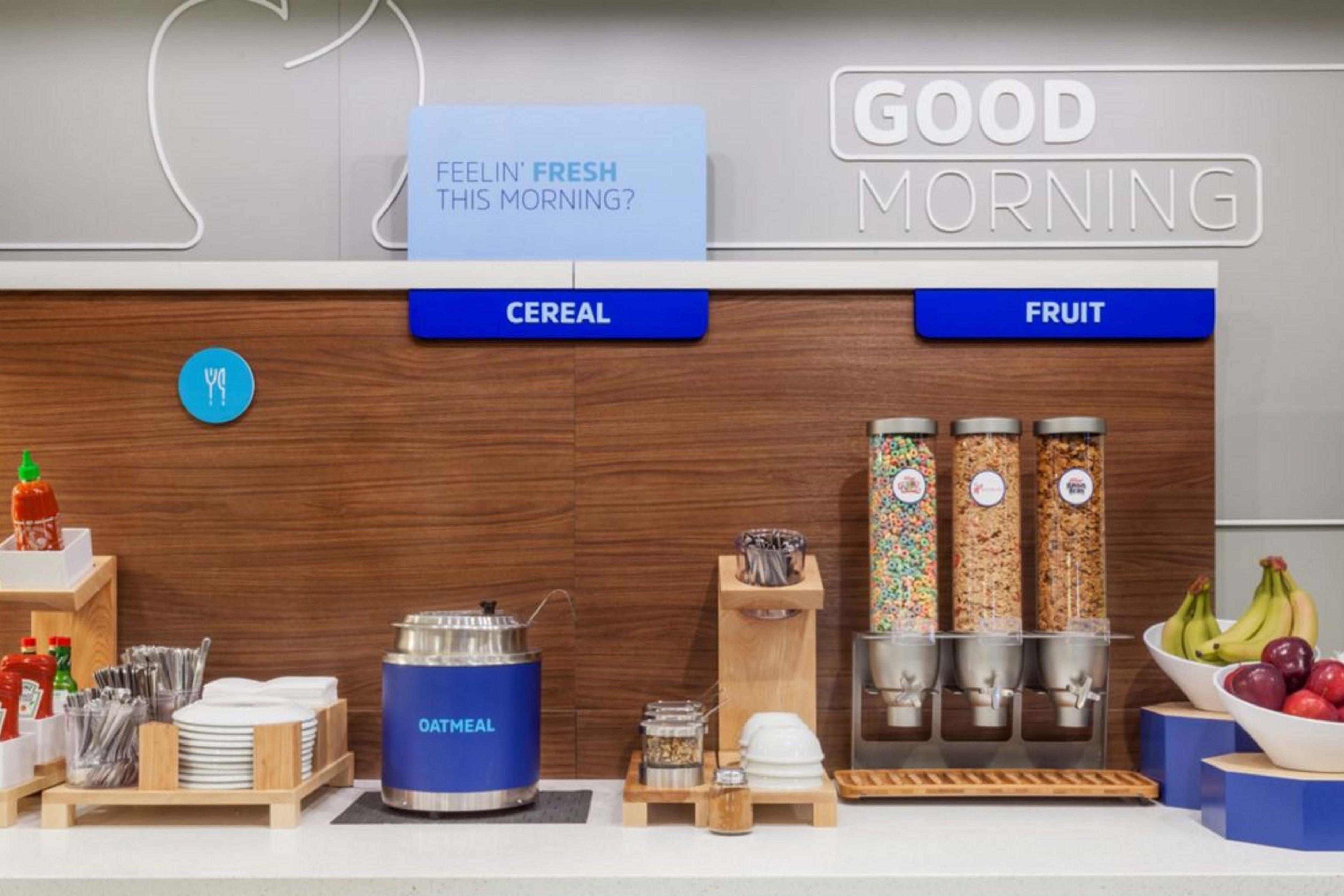Holiday Inn Express & Suites Troy By Ihg Ngoại thất bức ảnh
