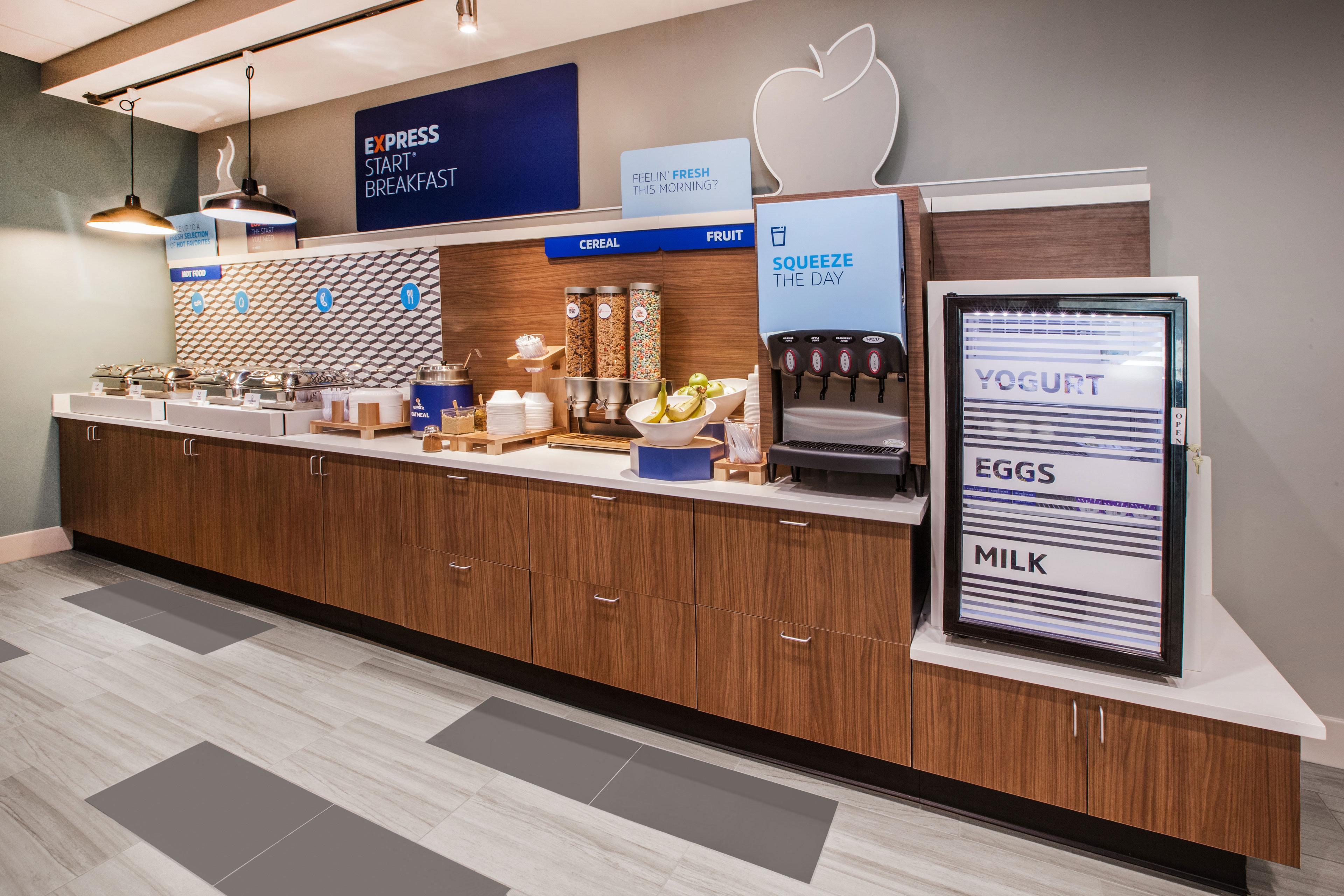 Holiday Inn Express & Suites Troy By Ihg Ngoại thất bức ảnh