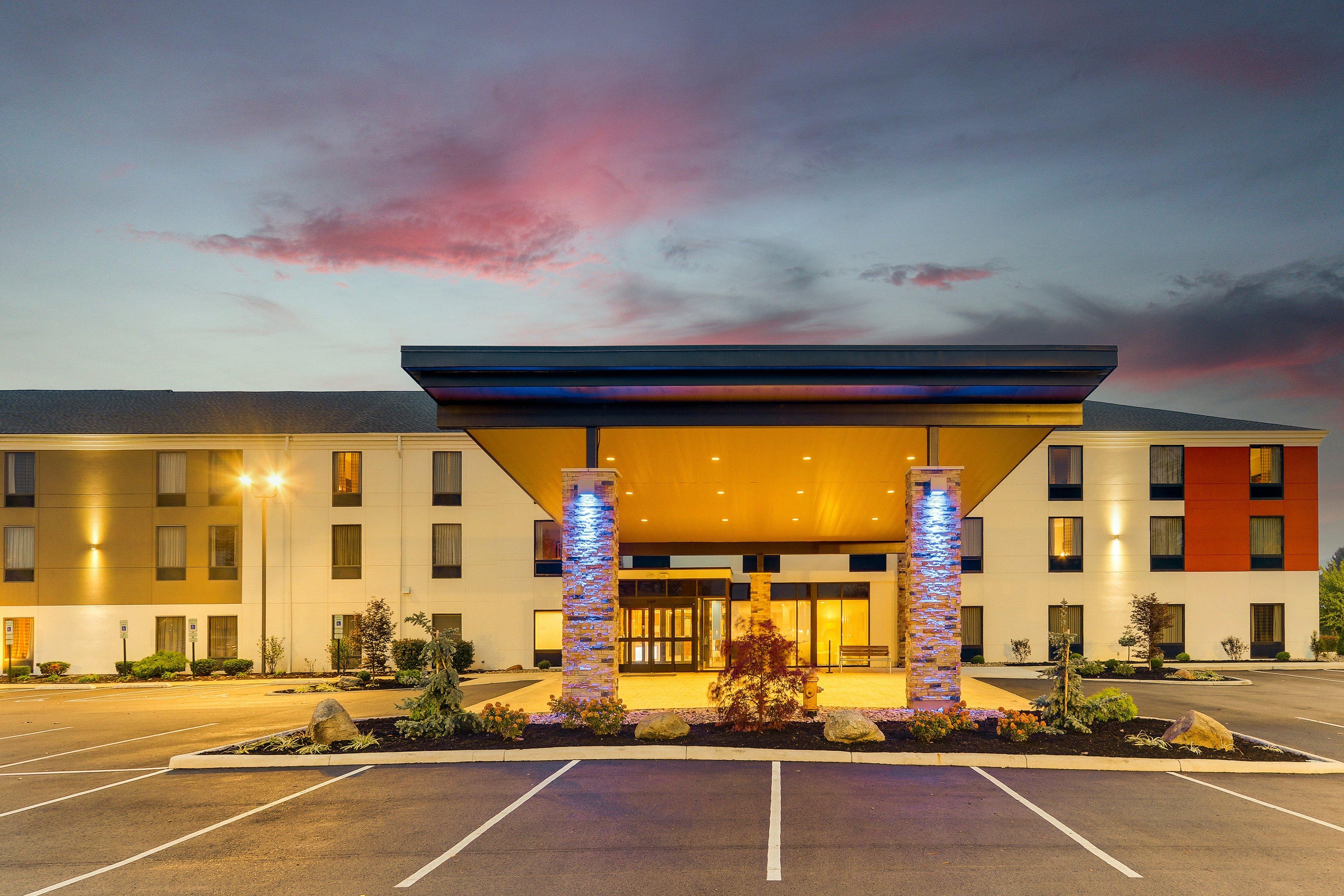 Holiday Inn Express & Suites Troy By Ihg Ngoại thất bức ảnh